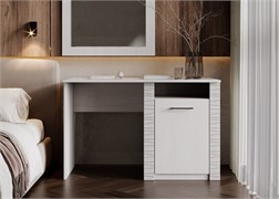 Стол туалетный 